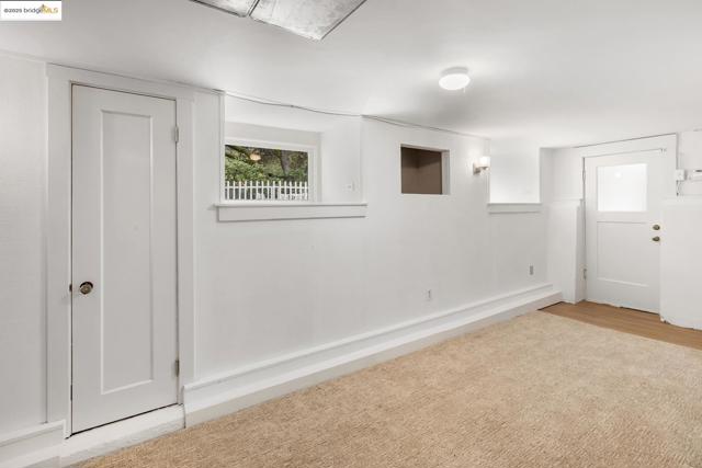 1 Brookside Avenue, Berkeley CA: https://media.crmls.org/mediaz/93bbafdc-1eb0-4042-a3b6-eb53b5a8a49e.jpg