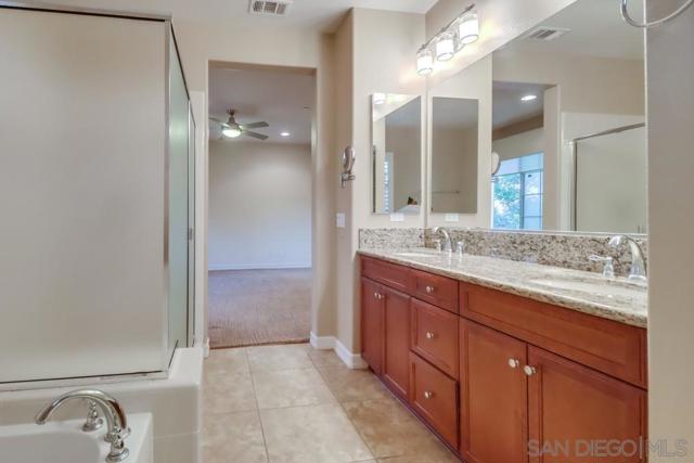 1715 Rolling Water Dr, Chula Vista CA: https://media.crmls.org/mediaz/93bbd357-8f19-46a5-90e4-93f056bee6c4.jpg
