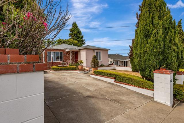 642 Lomita Avenue, Millbrae CA: https://media.crmls.org/mediaz/93bbdc61-c9b6-481b-8356-dc952ffa7011.jpg