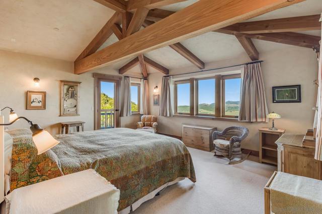 35750 Mountain Circle Drive, Julian CA: https://media.crmls.org/mediaz/93bc2850-ec0c-4f20-9ed3-9edbb52d1fdd.jpg