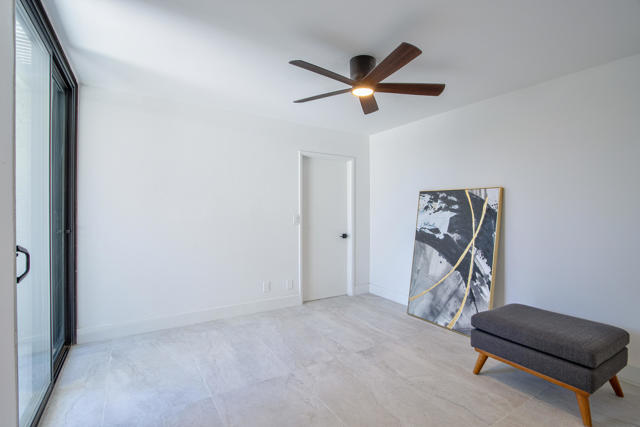 842 N Calle De Pinos, Palm Springs, CA 92262