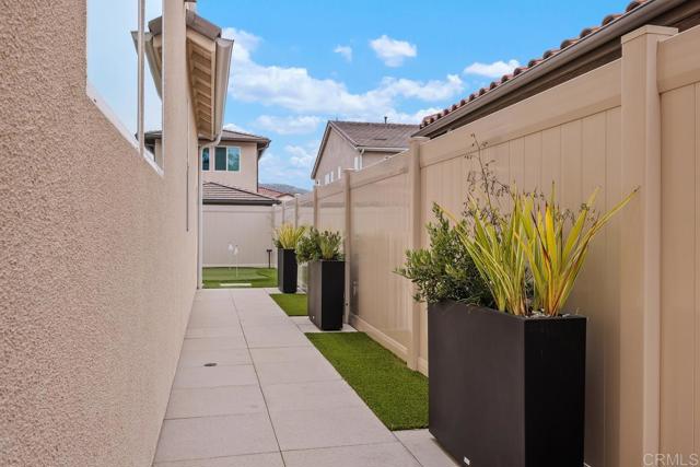 947 LINDBERGH Drive, San Marcos CA: https://media.crmls.org/mediaz/93bc37a2-4045-4a53-8199-fd3c2495fce6.jpg