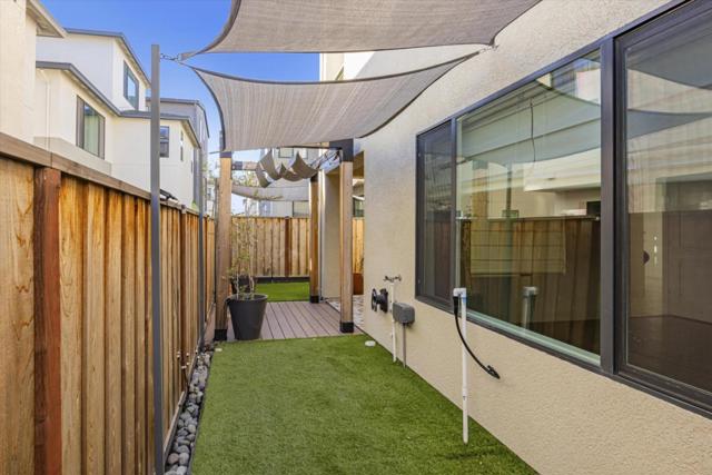 5636 Fallbrook Court, Dublin CA: https://media.crmls.org/mediaz/93bccdf3-3016-464b-ab74-f136d48a948b.jpg