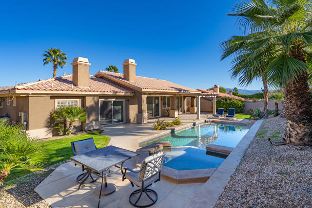 112 Clearwater Way, Rancho Mirage, CA 92270