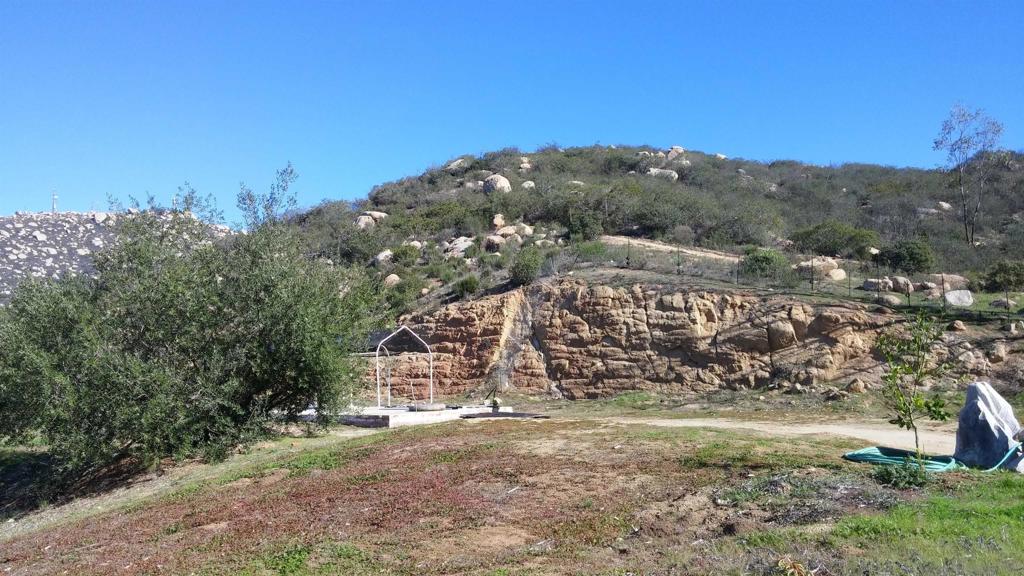 MLS #250037625SD image #22