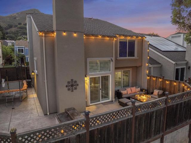 965 Oak Park Drive, Morgan Hill CA: https://media.crmls.org/mediaz/93be39b9-cdae-4fc1-9c3b-1950cbc1990e.jpg