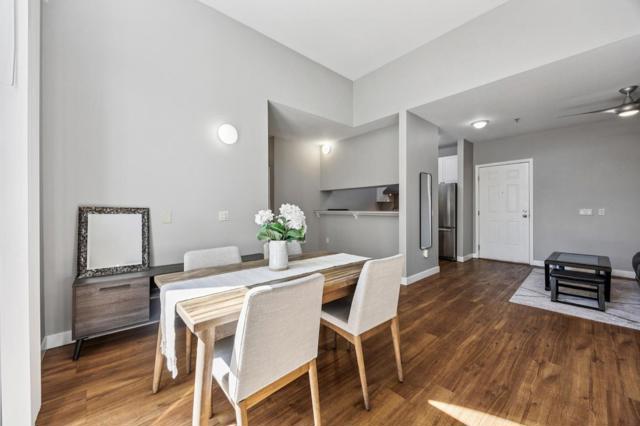 401 S Norfolk Street, San Mateo CA: https://media.crmls.org/mediaz/93be9205-d1a1-4cd3-abf8-0bba049ad98b.jpg