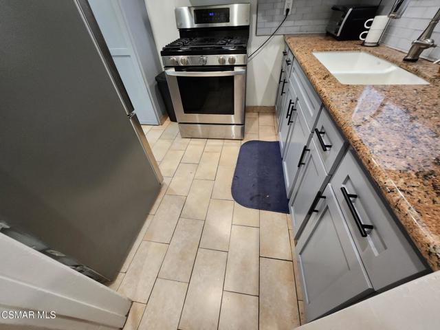 5841 Tujunga Avenue, North Hollywood CA: https://media.crmls.org/mediaz/93bf111e-f7b4-45a9-b283-97032612f25f.jpg