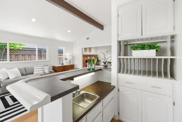 2566 Aragon Way, San Jose CA: https://media.crmls.org/mediaz/93c0306a-41dd-42ec-bbcf-4e2eb7df24aa.jpg