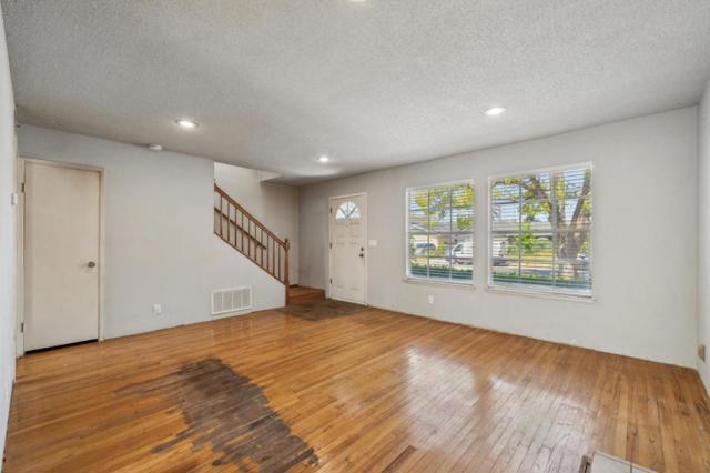 260 Bangor Avenue, San Jose CA: https://media.crmls.org/mediaz/93c0d517-68c1-4736-816f-c44395fa2078.jpg