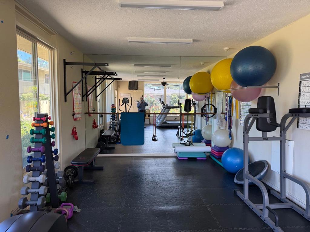 https://media.crmls.org/mediaz/93c1ae38-4172-4015-9a5c-53197bd4a803.jpg?preset=X-Large