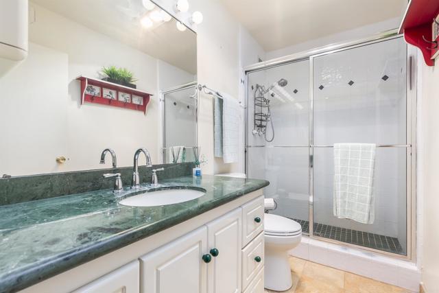 Detail Gallery Image 22 of 32 For 2915 Lawrence St. #8,  San Diego,  CA 92106 - 2 Beds | 2 Baths