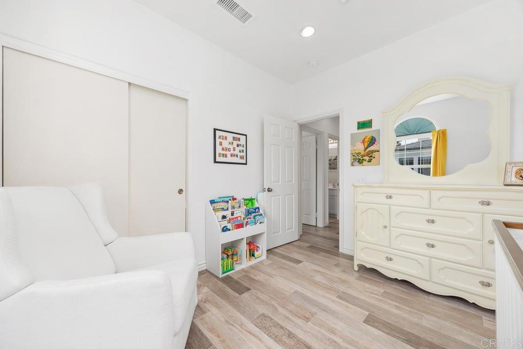 410 Pipes Lane - photo 15