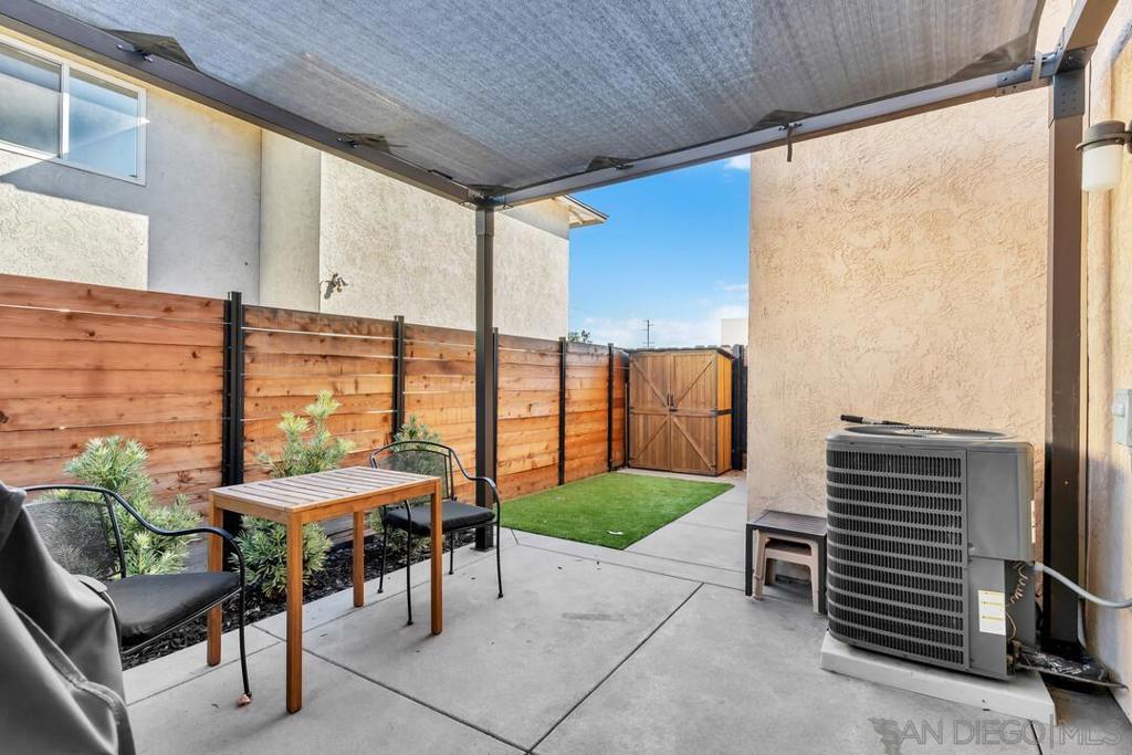 MLS #250042950SD image #18