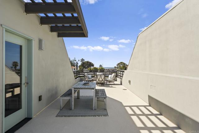 Detail Gallery Image 26 of 57 For 2563 State St, Carlsbad,  CA 92008 - 2 Beds | 2/2 Baths