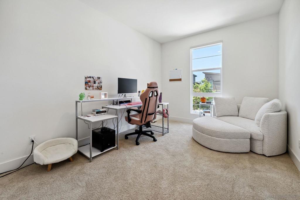 MLS #250035606SD img 35