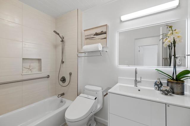 2989 Dolores Way, Burlingame CA: https://media.crmls.org/mediaz/93c783c6-270c-4f62-9e3f-9c1584e3a54a.jpg