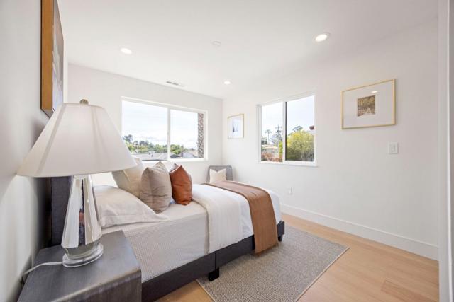 946 Fleming Avenue, San Jose CA: https://media.crmls.org/mediaz/93c7ae52-e1d6-409f-b882-7260c5cc8ca7.jpg