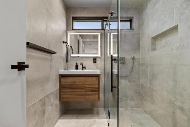 243 Aviador Avenue, Millbrae CA: https://media.crmls.org/mediaz/93c7f9ab-bc49-4d18-aa9e-d0e3f46d818e.jpg