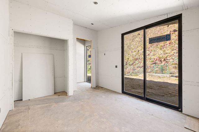 1133 W Dolores Court, Palm Springs CA: https://media.crmls.org/mediaz/93c894a8-a88d-4fca-8f2e-95ad4c7dc275.jpg