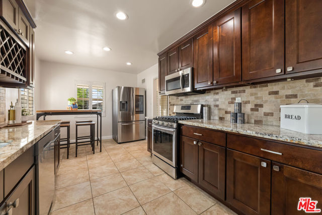 6130 Flores Avenue, Los Angeles CA: https://media.crmls.org/mediaz/93c8cdaa-7f0a-40ab-81c3-3e6f45effd26.jpg