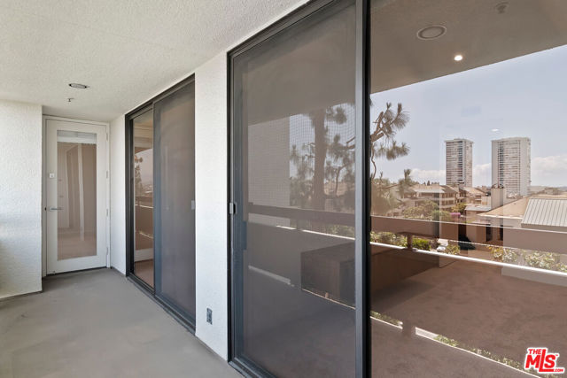 2142 Century Park Lane, Los Angeles CA: https://media.crmls.org/mediaz/93c93974-d1cd-40cf-a6db-e1511fd011b3.jpg