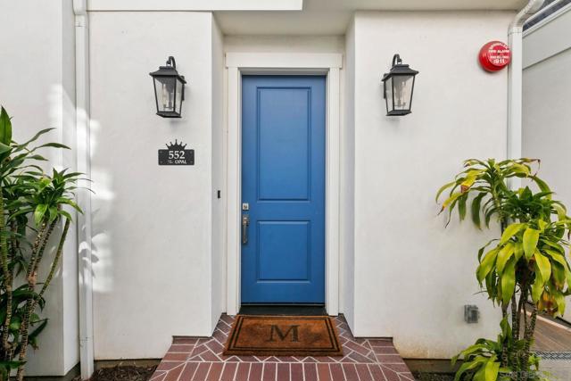 552 G Avenue, Coronado CA: https://media.crmls.org/mediaz/93c9d3f4-1ae4-4726-ae4d-f49e0d646ac6.jpg