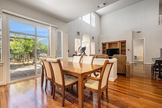 1964 Finger Peak Way, Antioch CA: https://media.crmls.org/mediaz/93ca8220-eb06-48bd-a24b-4b6305f516ea.jpg