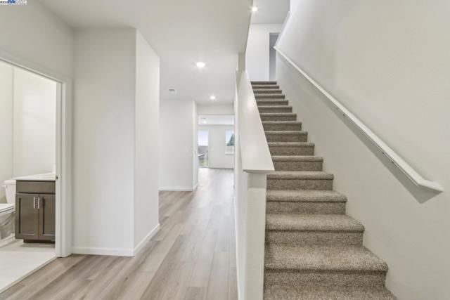 4111 Markovich Court, Richmond CA: https://media.crmls.org/mediaz/93cae3e7-e9f1-45c3-8f81-4bf58edeb475.jpg