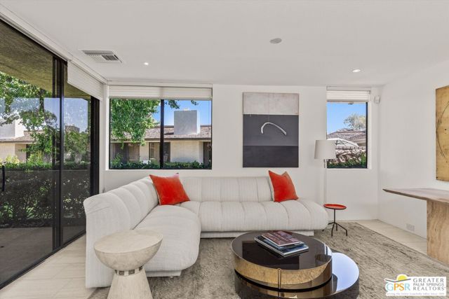 6 Trojan Court, Rancho Mirage CA: https://media.crmls.org/mediaz/93cb235f-81a9-44d9-ba9e-02c66b6a19c2.jpg
