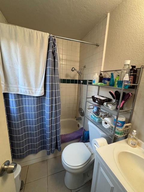 418 Calaveras Way, Greenfield CA: https://media.crmls.org/mediaz/93cb73c9-7931-475d-beb1-74c6517fe1cc.jpg