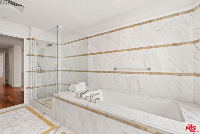 1 W Century Drive, Los Angeles CA: https://media.crmls.org/mediaz/93cba559-155b-4100-9d53-1cb7de57a919.jpg