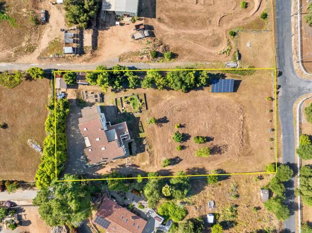 Detail Gallery Image 53 of 53 For 3016 Alta Vista Dr, Fallbrook,  CA 92028 - 3 Beds | 3/1 Baths