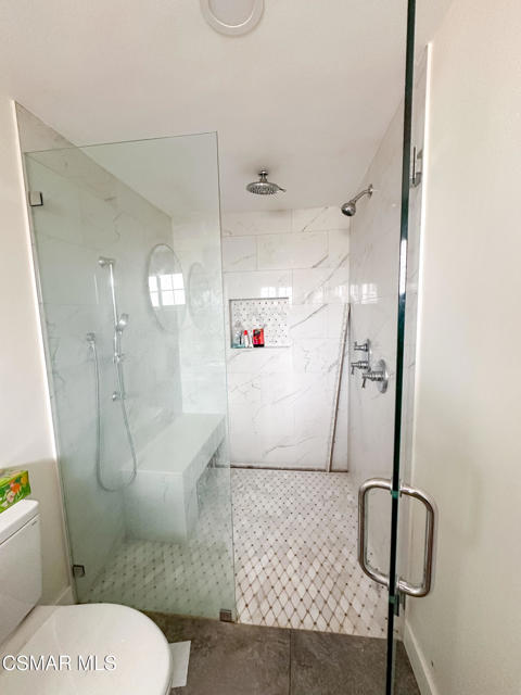 2042 Arcane Street, Simi Valley CA: https://media.crmls.org/mediaz/93cea1de-aea7-4ed0-8f66-9df4ee414eb6.jpg