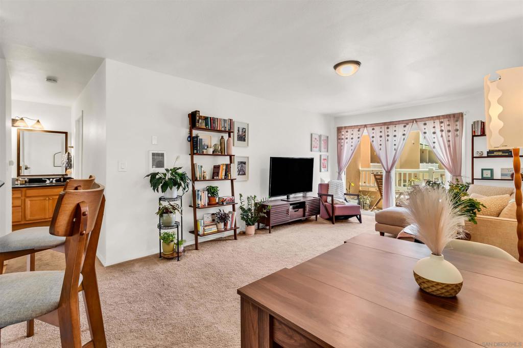 3030 Suncrest Dr - photo 8