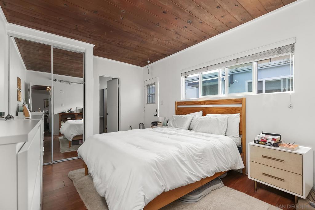 MLS #250036828SD image #11