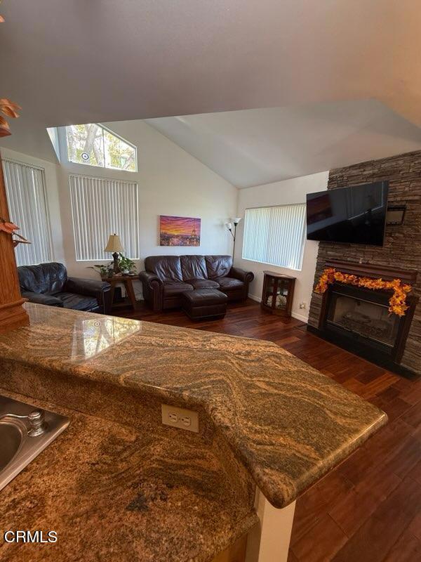 Detail Gallery Image 11 of 20 For 137 E Scott St, Port Hueneme,  CA 93041 - 3 Beds | 2/1 Baths