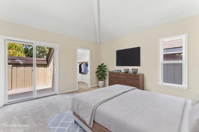 204 Oak Way, Santa Cruz CA: https://media.crmls.org/mediaz/93d02a8c-98cf-490b-89ed-41f473ca0691.jpg