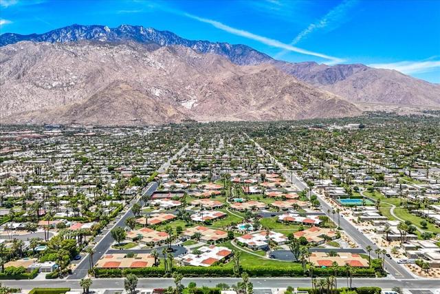 737 N Madrid Circle, Palm Springs, CA 92262