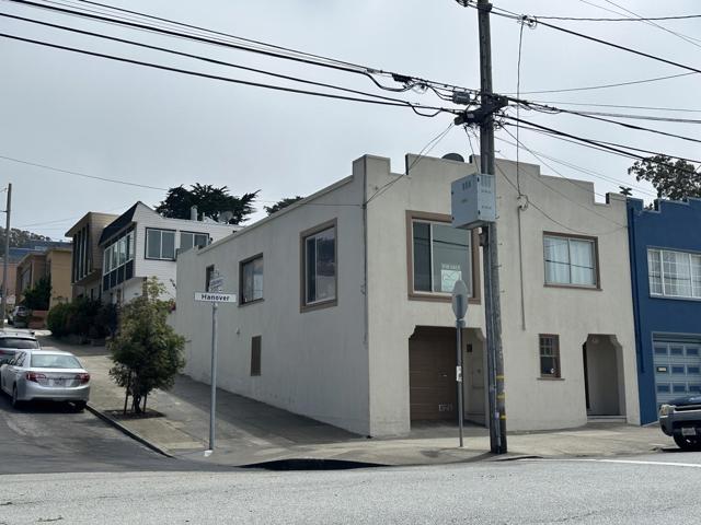 301 Hanover Street, San Francisco CA: https://media.crmls.org/mediaz/93d08c24-4c28-46a3-b2f4-ae818d89d4c5.jpg