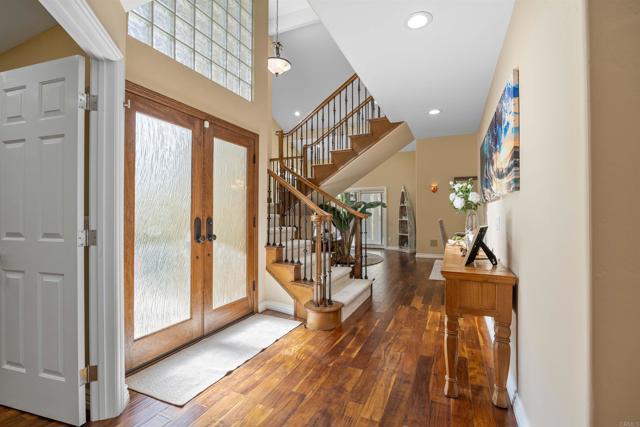 Detail Gallery Image 5 of 51 For 1025 Monterey Vista Way, Encinitas,  CA 92024 - 4 Beds | 2/1 Baths