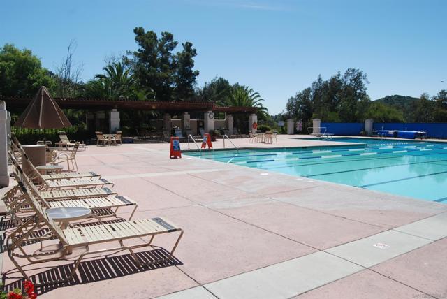 16071 Sun Summit Pt, San Diego CA: https://media.crmls.org/mediaz/93d2a434-41a5-42d3-9fe6-43b26171f606.jpg