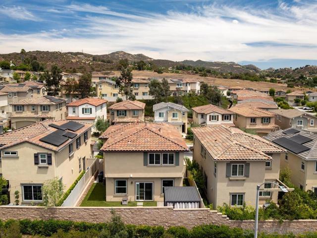 1882 Emily St, El Cajon CA: https://media.crmls.org/mediaz/93d2dcff-fa60-48bd-9cdb-036c73e1fc9f.jpg