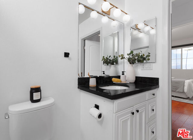 3750 Santa Rosalia Drive, Los Angeles CA: https://media.crmls.org/mediaz/93d41942-dff9-40e9-8c96-f8b59b285ddb.jpg