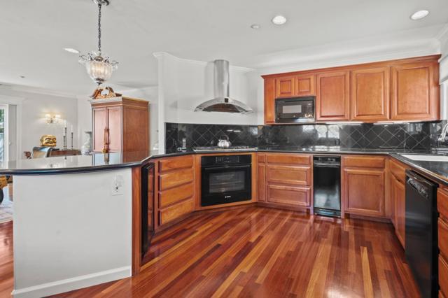 1147 Arrowhead Road, Pebble Beach CA: https://media.crmls.org/mediaz/93d4d58f-a270-4e58-9b01-382b5eb04b7d.jpg