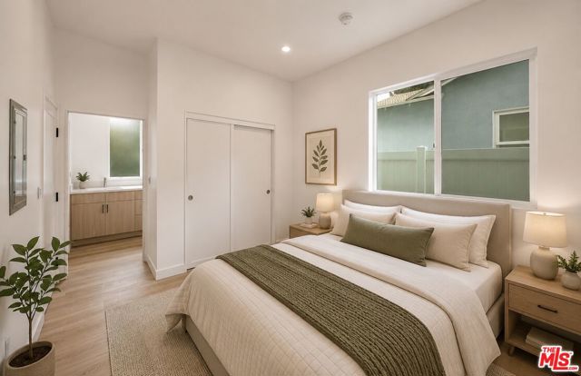 11223 Tiara Street photo 6