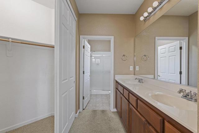 3009 La Vina Circle, Los Banos CA: https://media.crmls.org/mediaz/93d7430d-1228-4898-a92e-5d320e015845.jpg