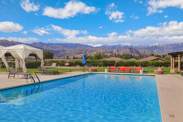 4553 Via Veneto, Palm Desert CA: https://media.crmls.org/mediaz/93d78ddb-0434-430c-ae17-8b015d024bf0.jpg