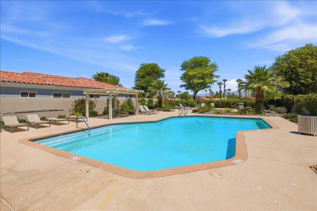 370 Gold Canyon Drive, Palm Desert, CA 92211