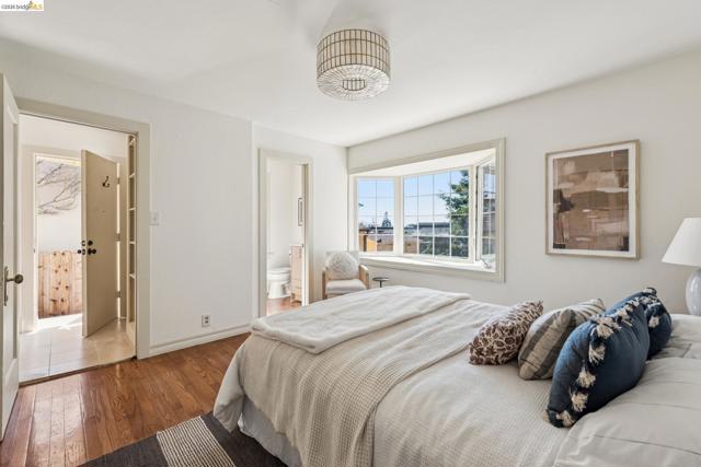 Image 19 of 32 For 2833 Morgan Avenue